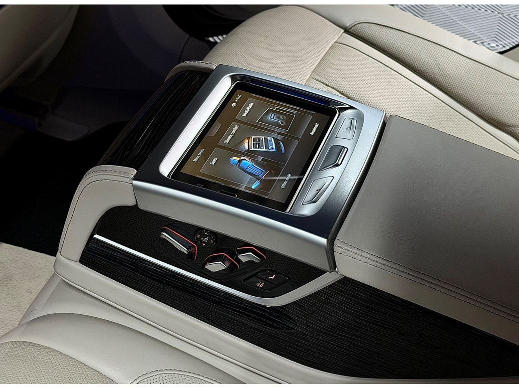 2017 BMW 7 Series