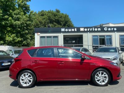 2017 Toyota Auris