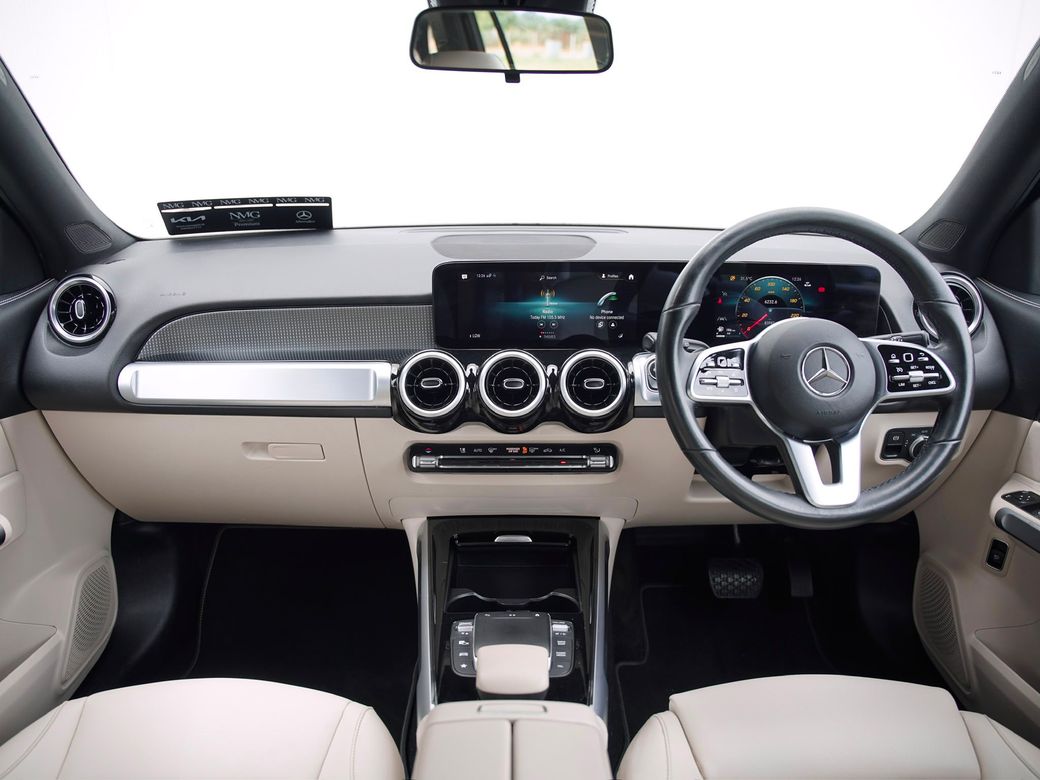 2023 Mercedes-Benz GLB Class