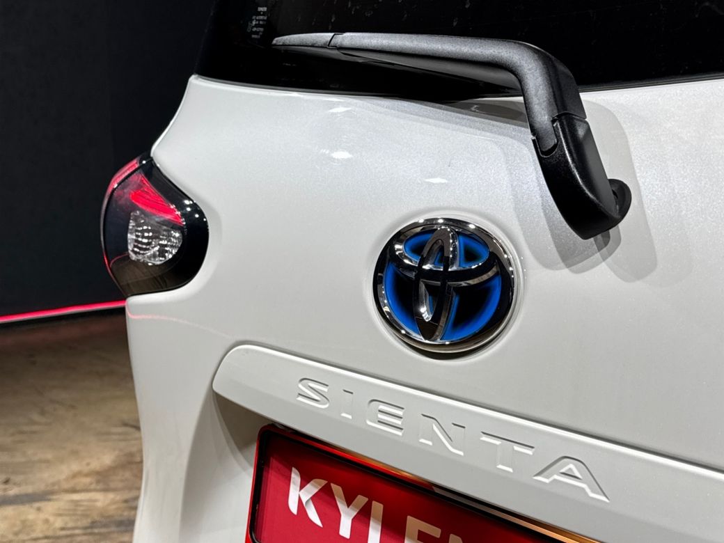 2019 Toyota Sienta