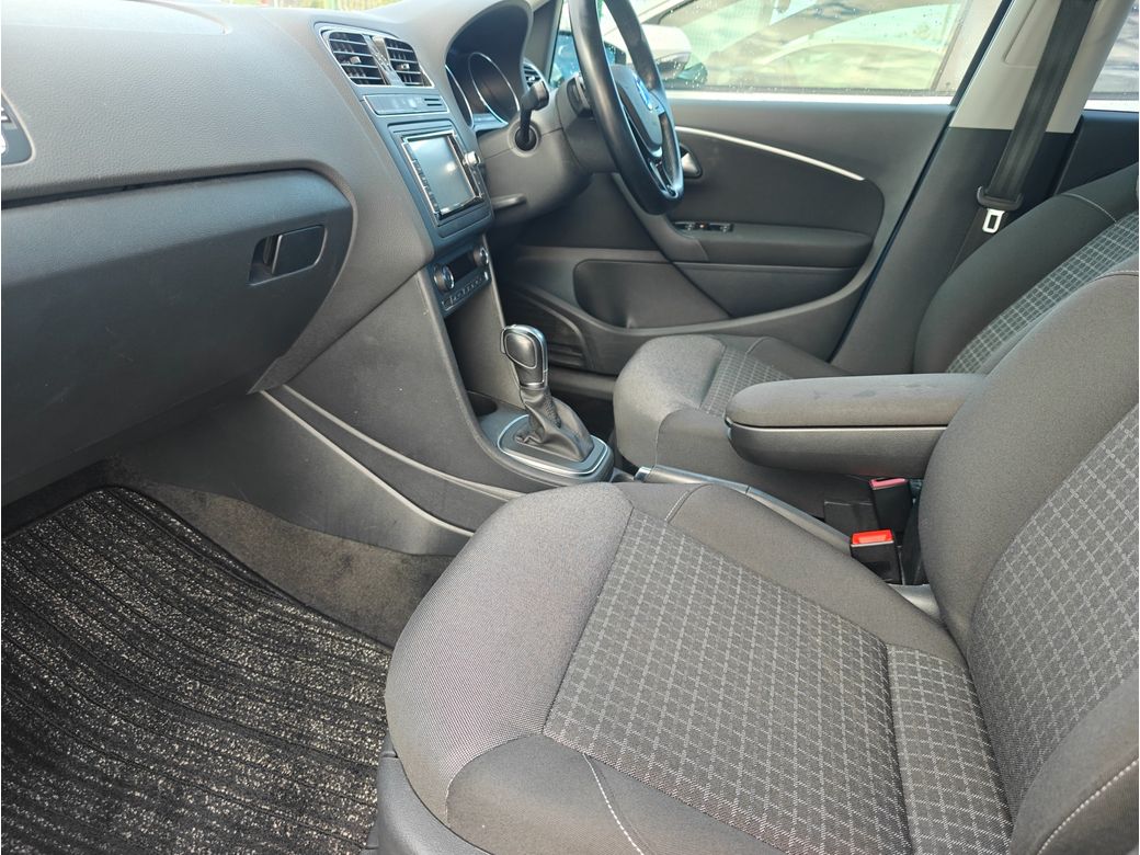 2016 Volkswagen Polo