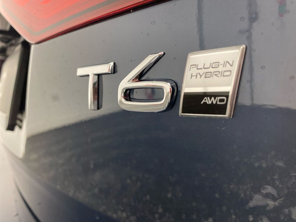 2025 Volvo V60