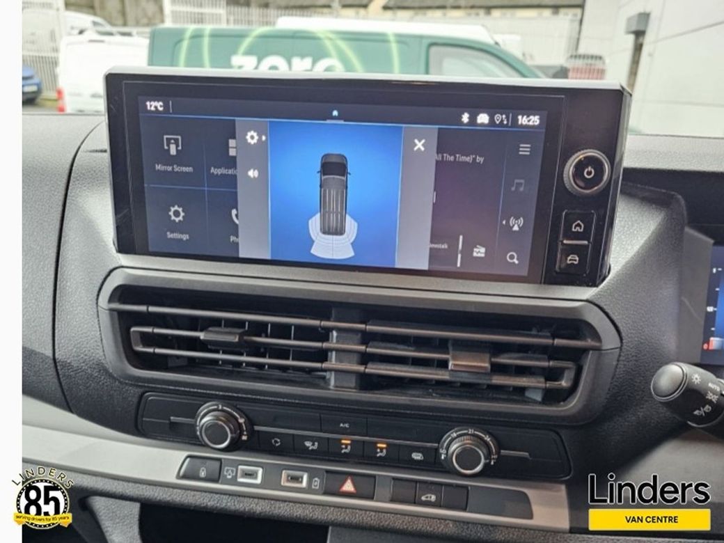 2025 Opel Vivaro