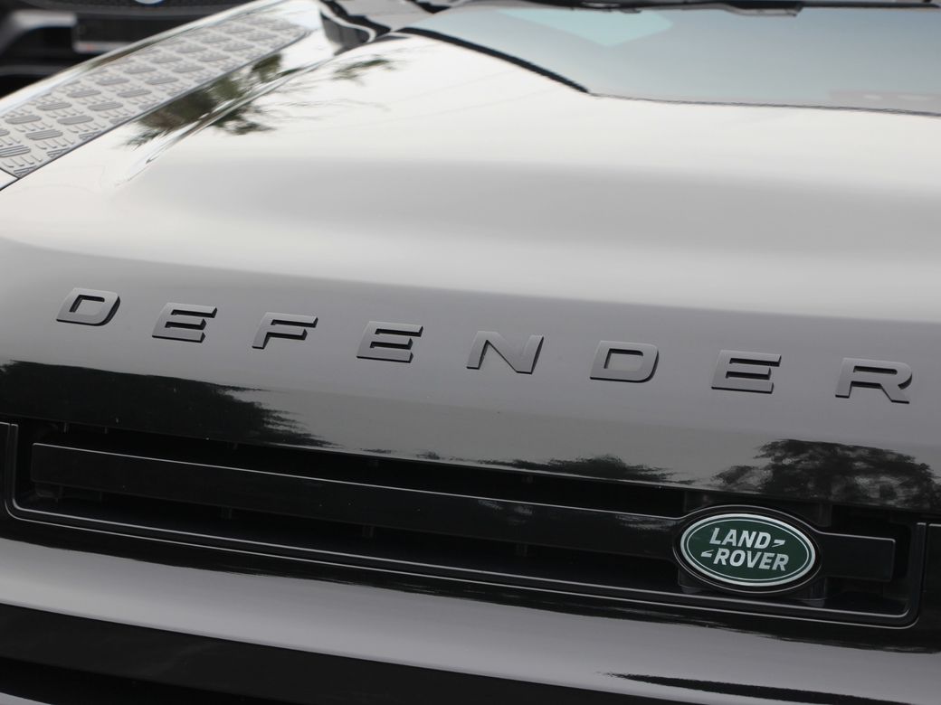 2023 Land Rover Defender