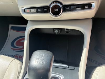 2019 Volvo XC40