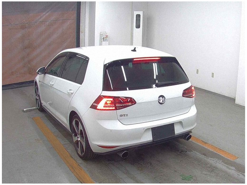 2016 Volkswagen Golf