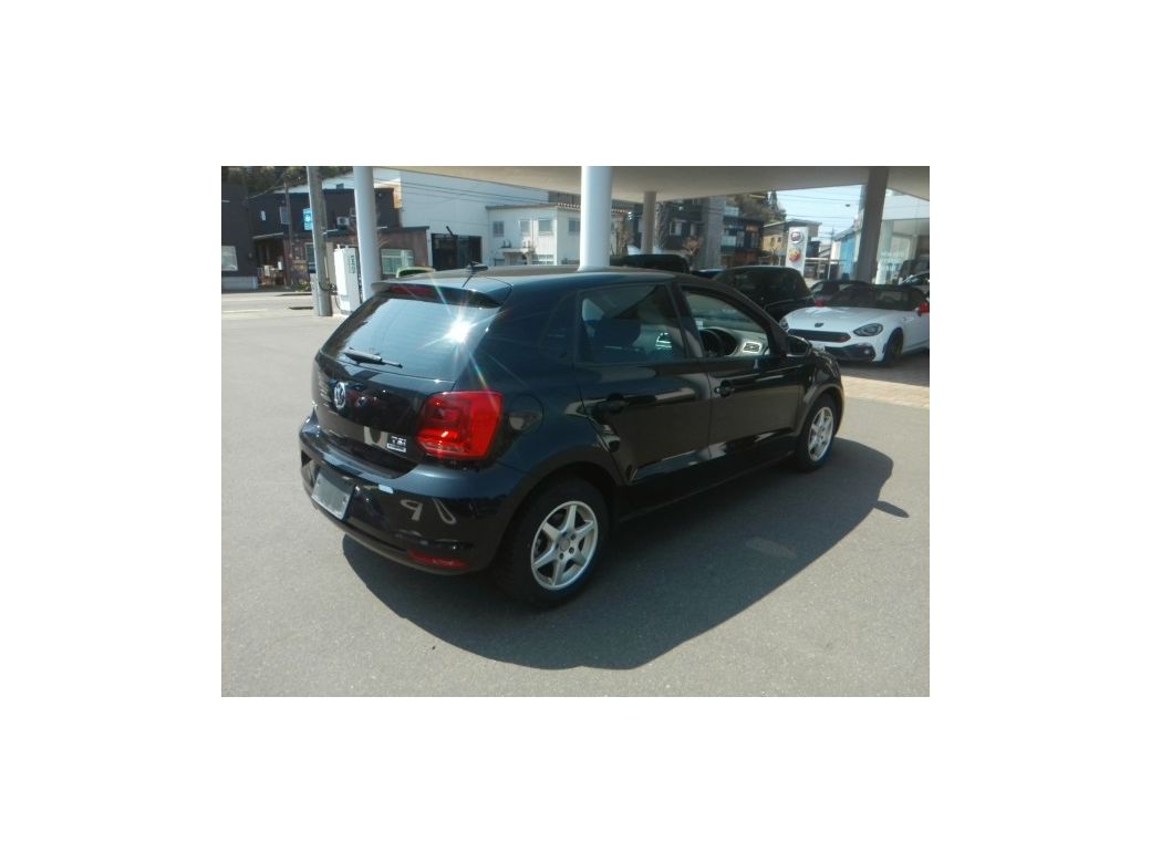 2017 Volkswagen Polo