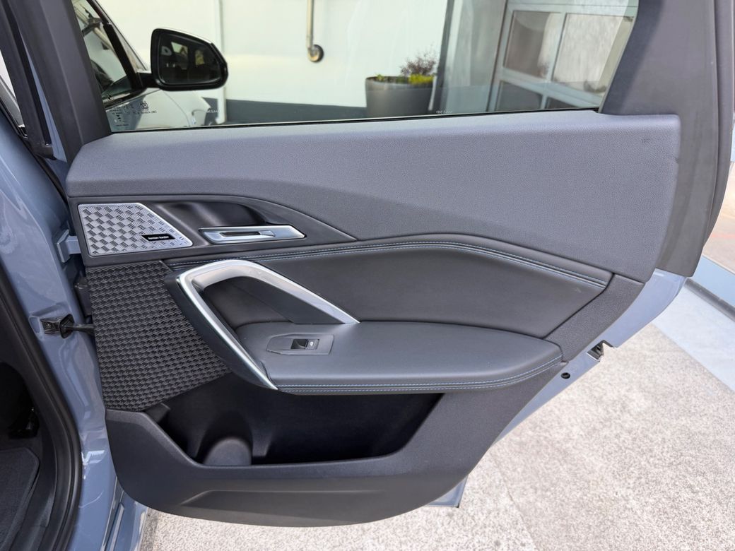 2024 BMW X1