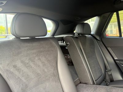 2025 Mercedes-Benz GLC Class