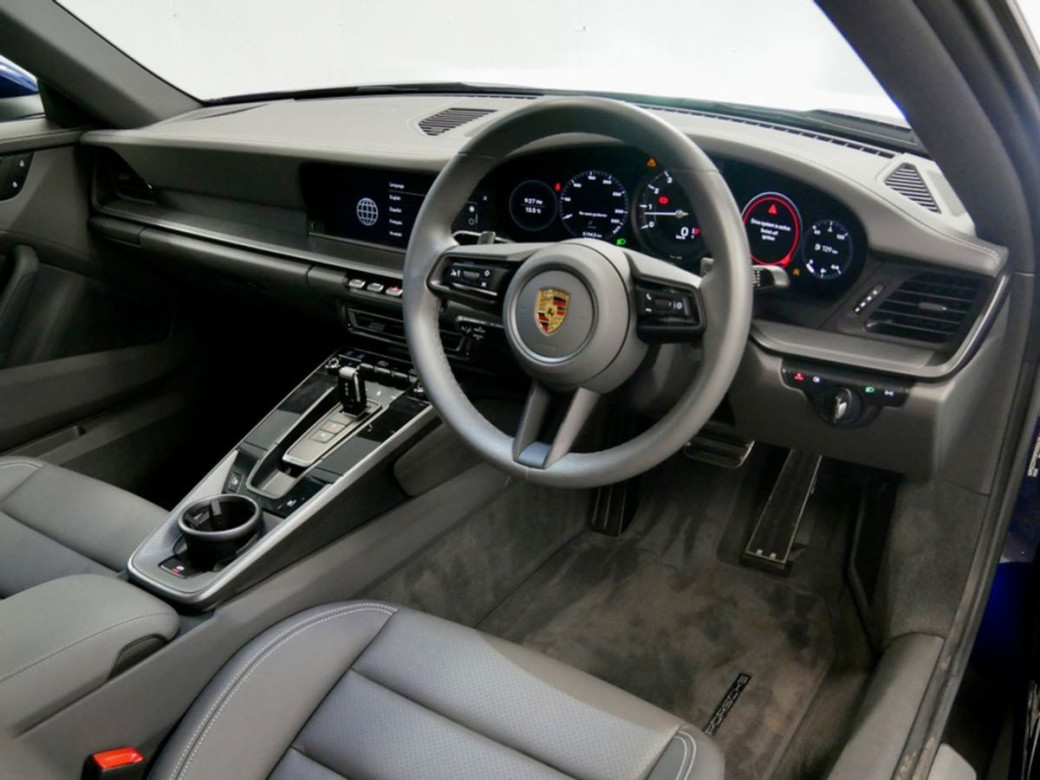 2023 Porsche 911