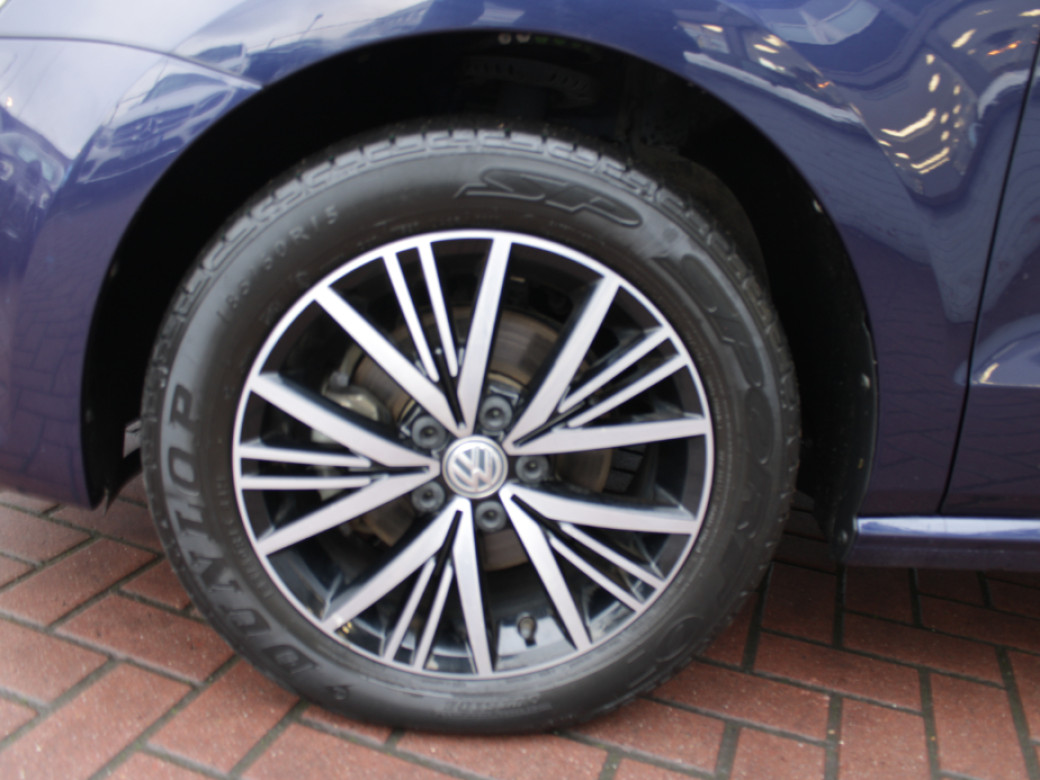 2016 Volkswagen Polo