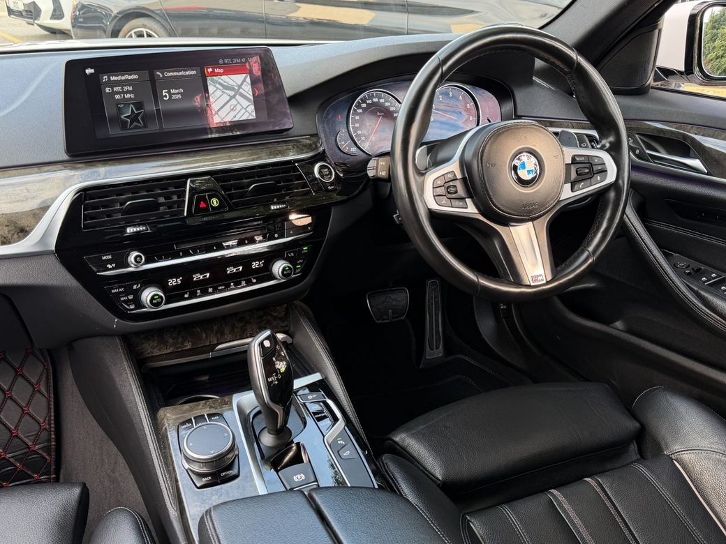 2018 BMW 523