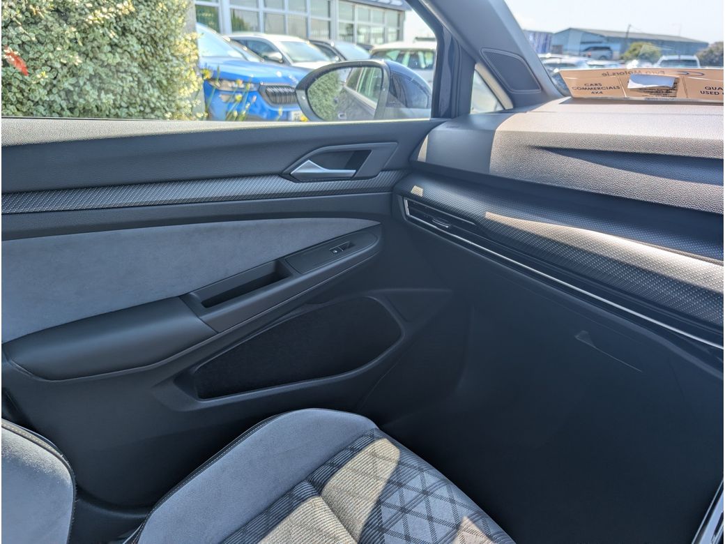 2024 Volkswagen Golf