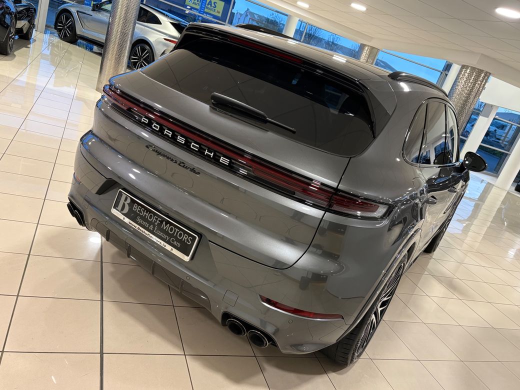 2024 Porsche Cayenne