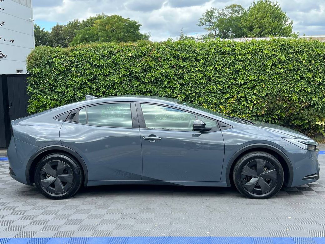 2024 Toyota Prius