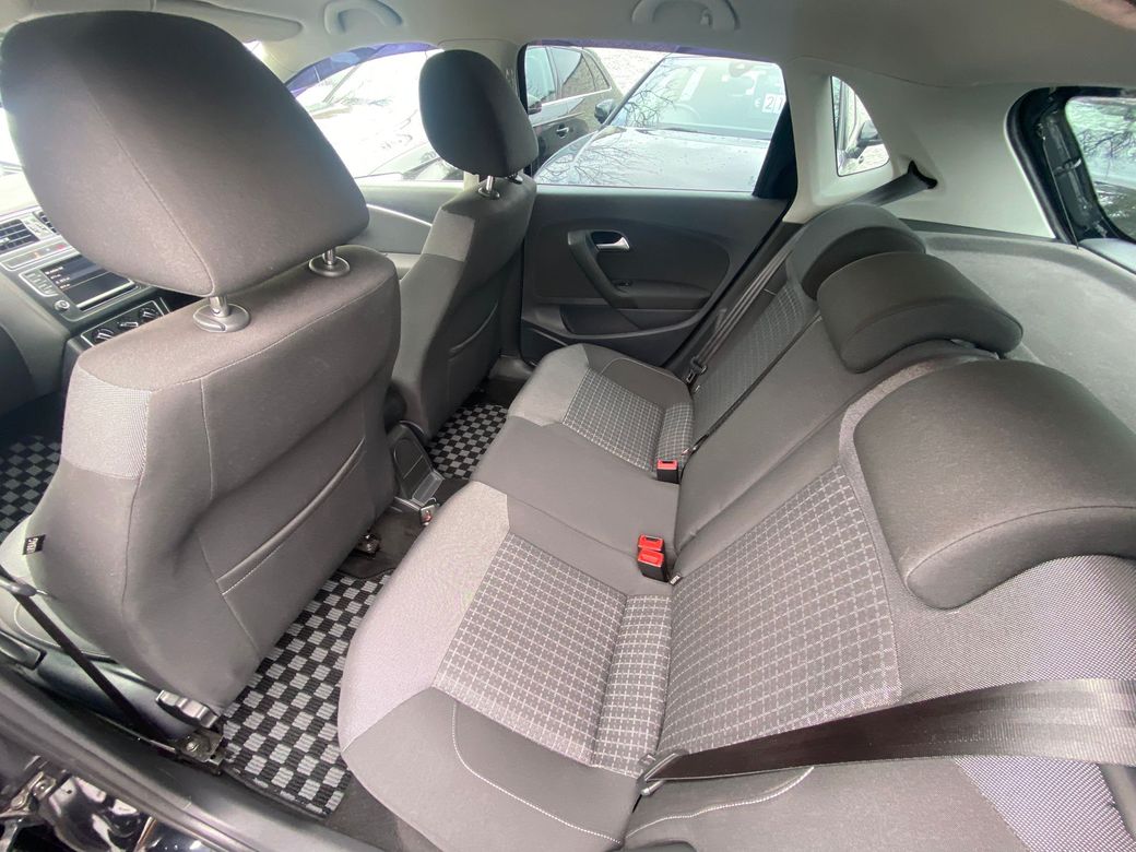 2017 Volkswagen Polo