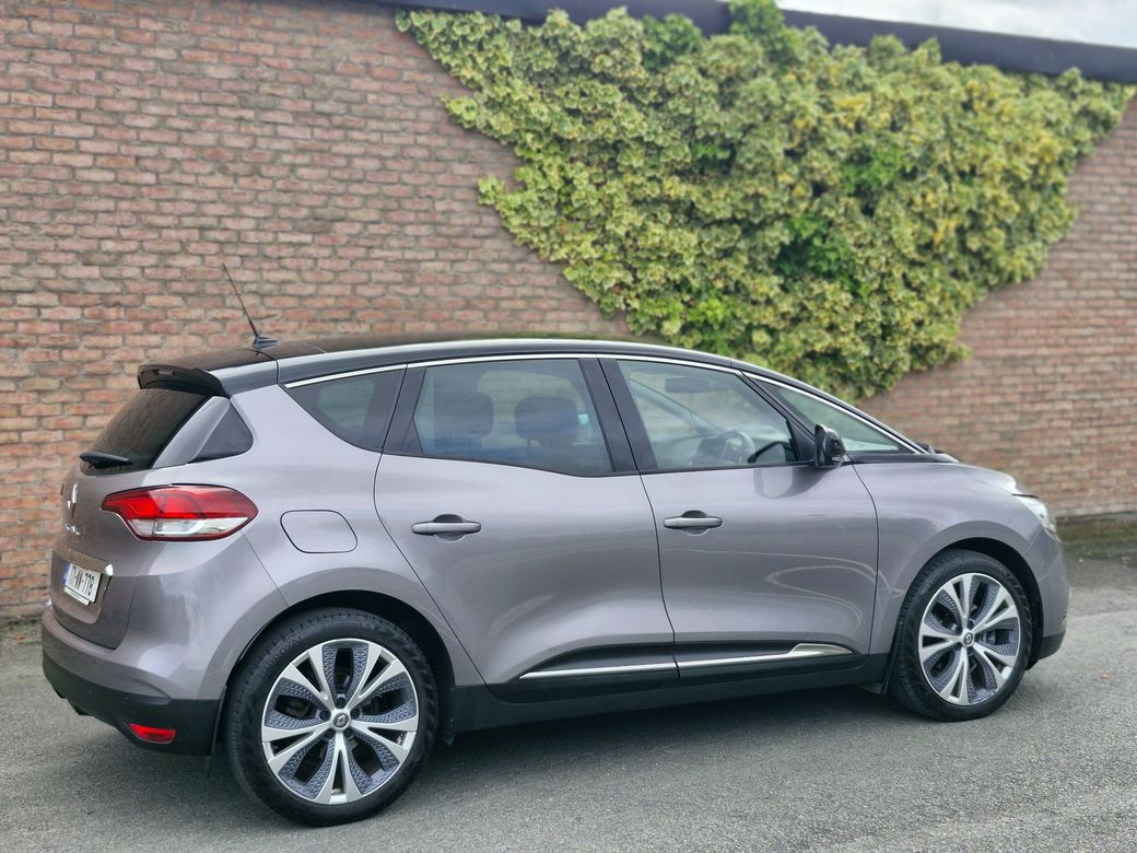 2017 Renault Scenic