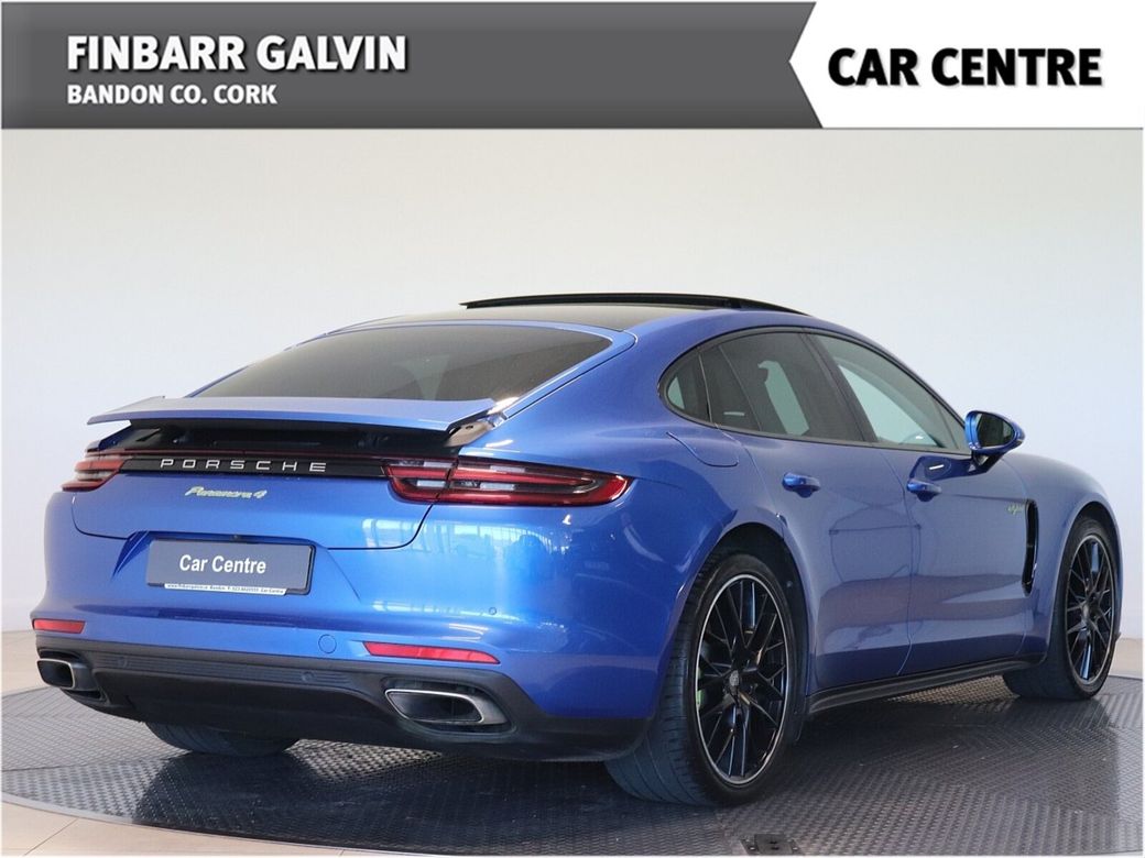 2017 Porsche Panamera