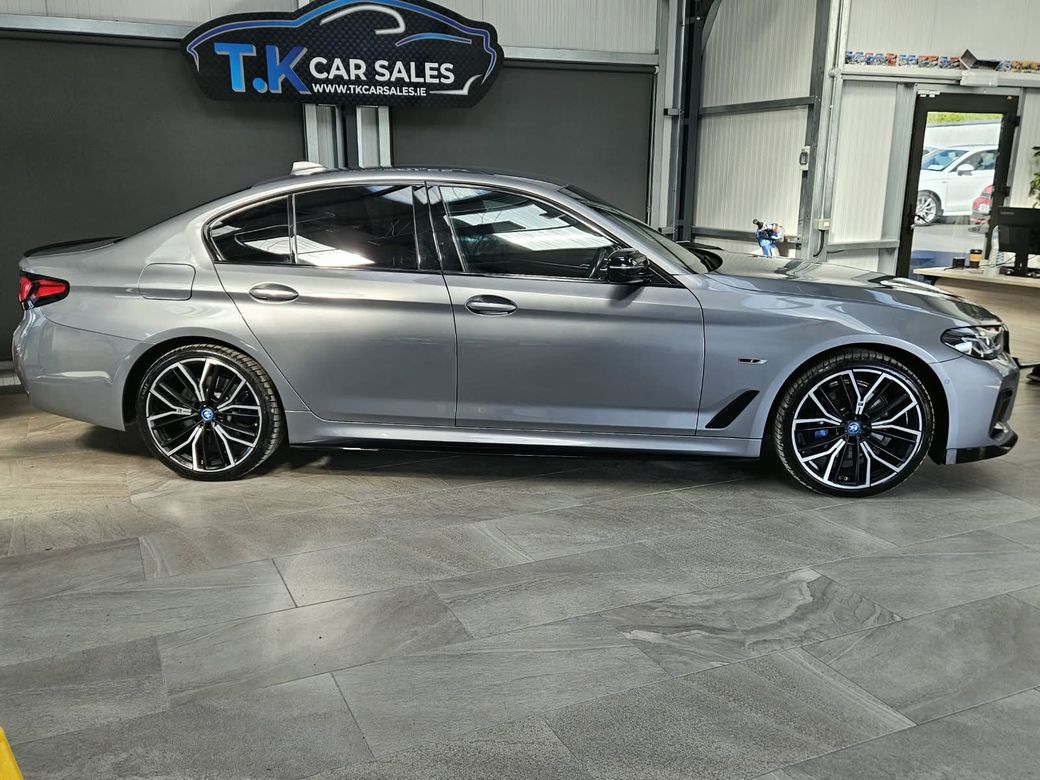 2022 BMW 5 Series