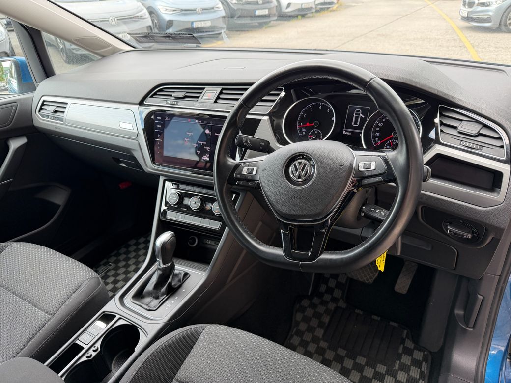2018 Volkswagen Touran