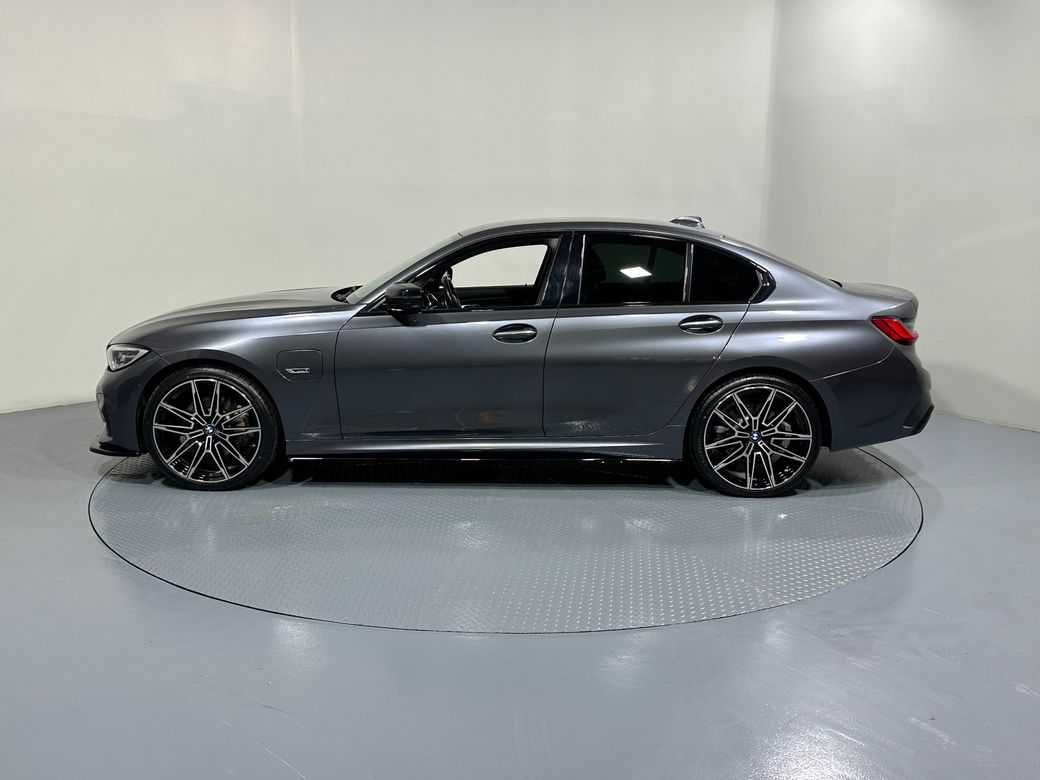 2022 BMW 3 Series