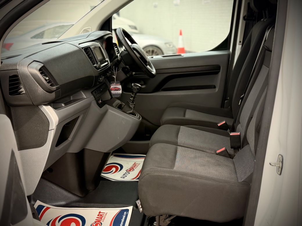 2022 Peugeot Expert