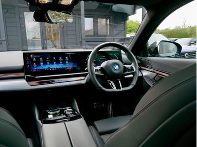 2025 BMW 5 Series