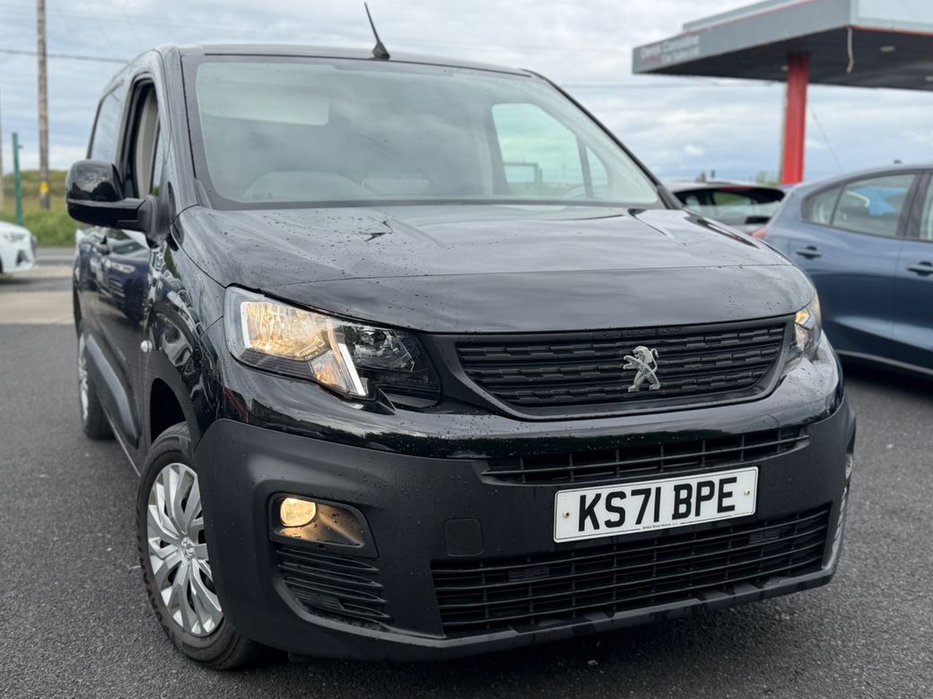 2022 Peugeot Partner