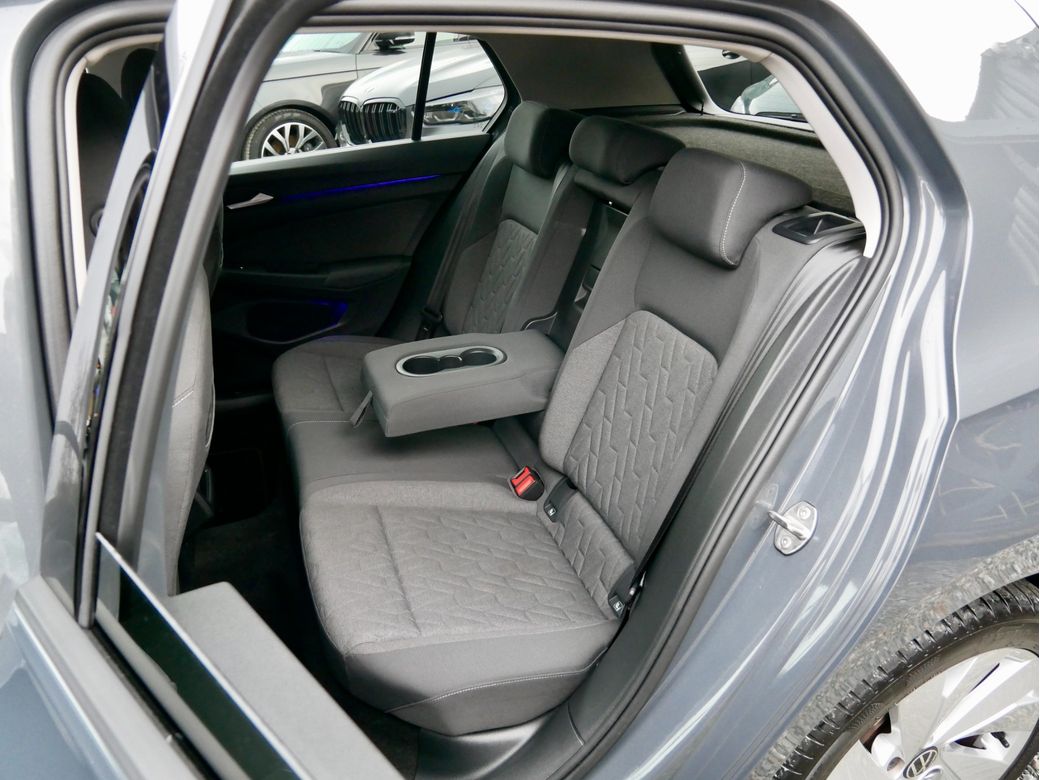 2024 Volkswagen Golf