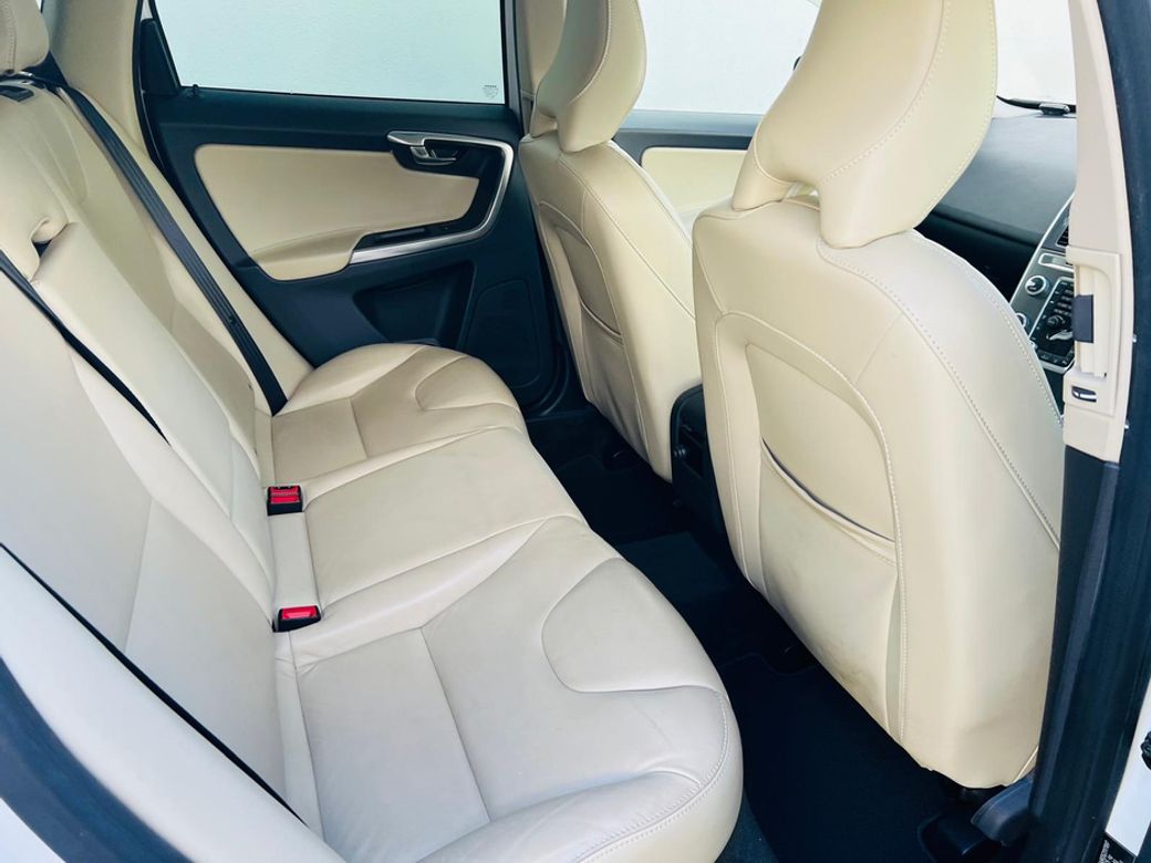 2016 Volvo XC60