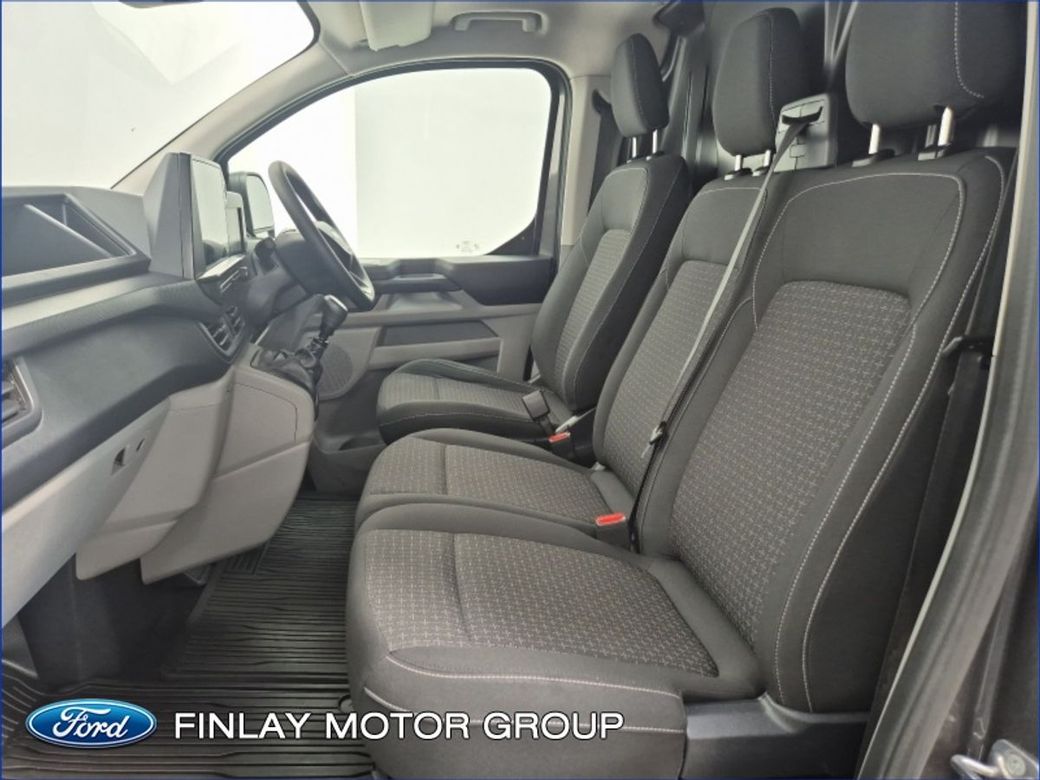 2024 Ford Transit Custom
