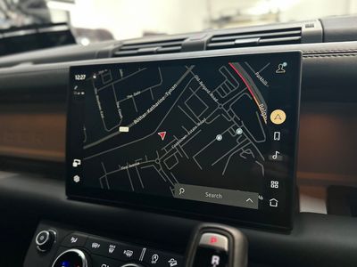 2025 Land Rover Defender