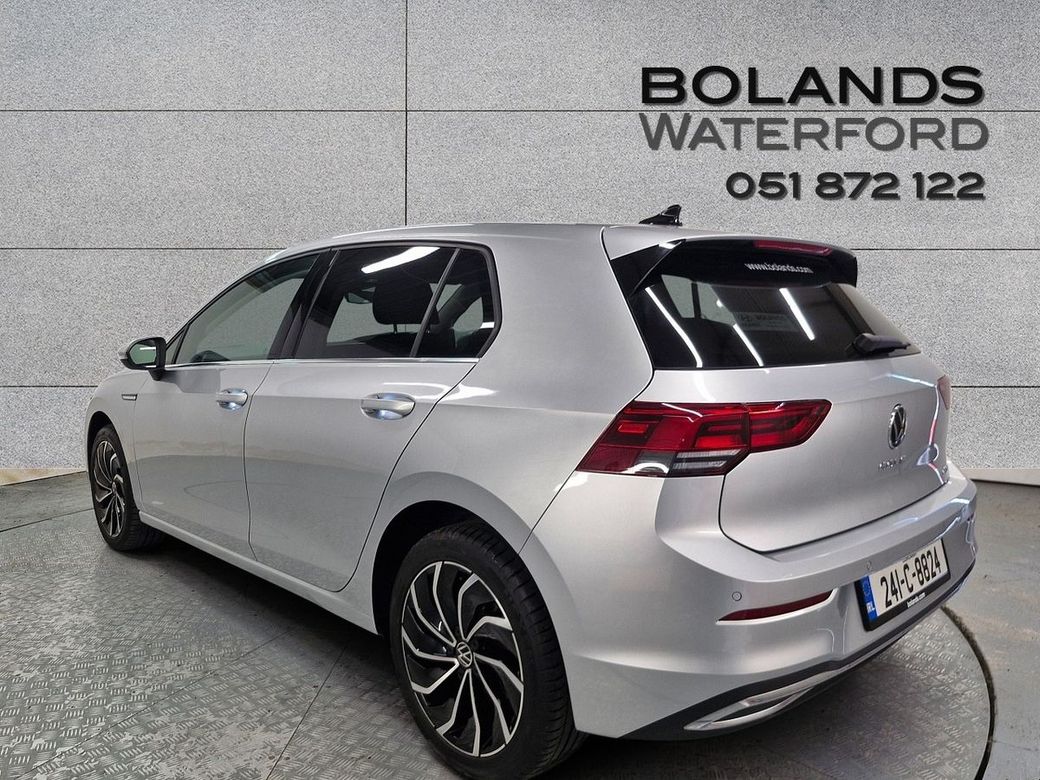 2024 Volkswagen Golf