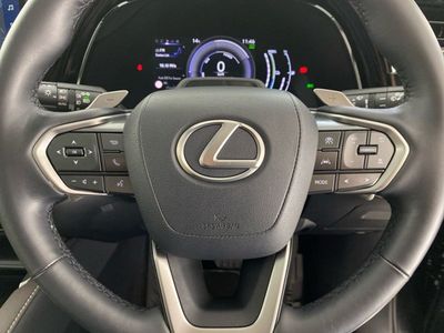 2025 Lexus RX450h+