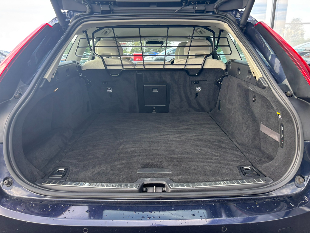 2018 Volvo V90