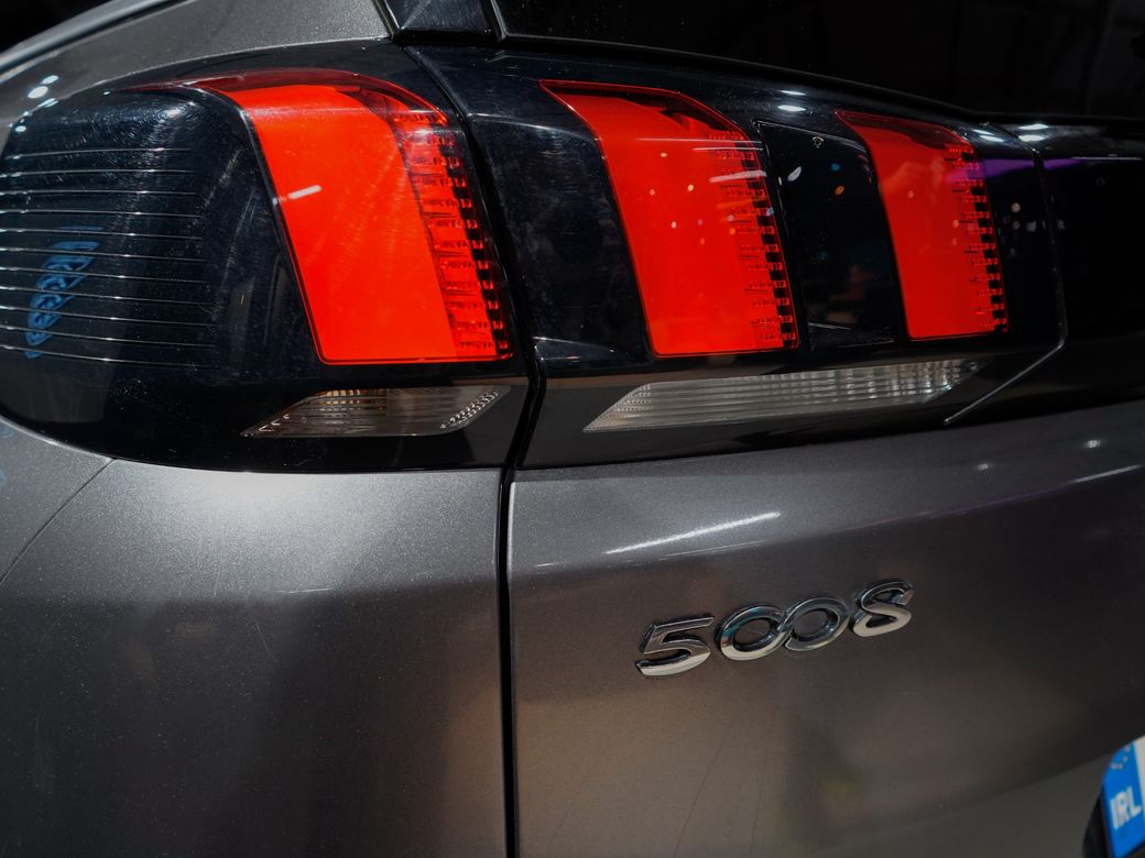 2019 Peugeot 5008