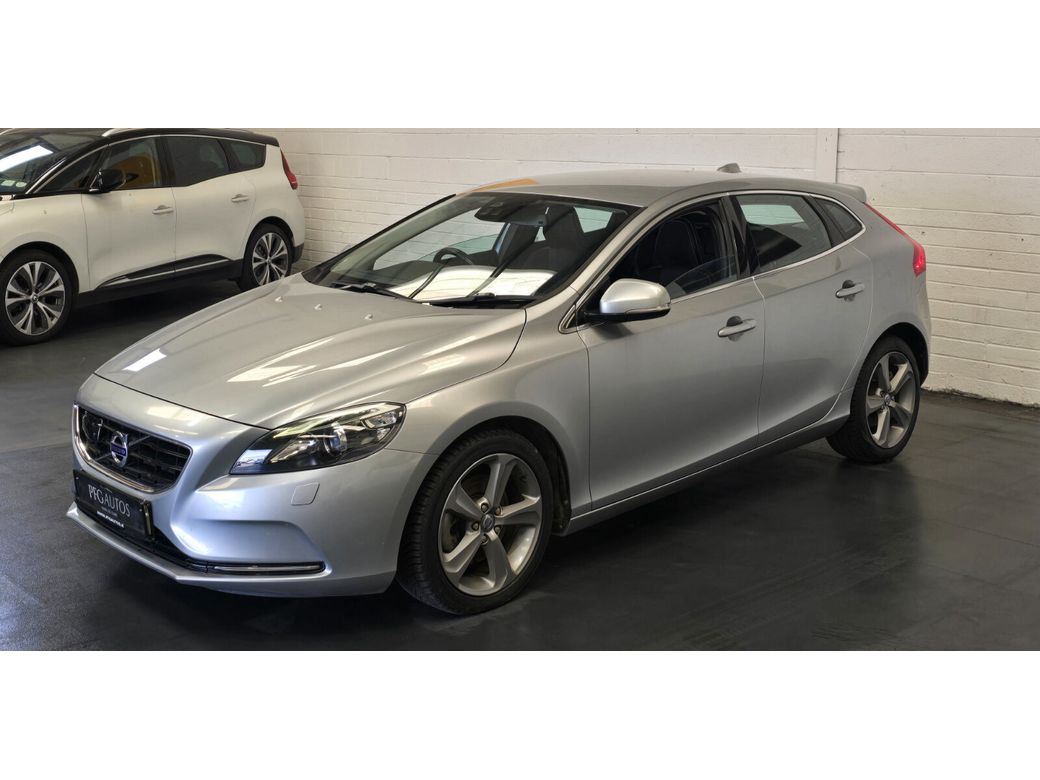 2014 Volvo V40