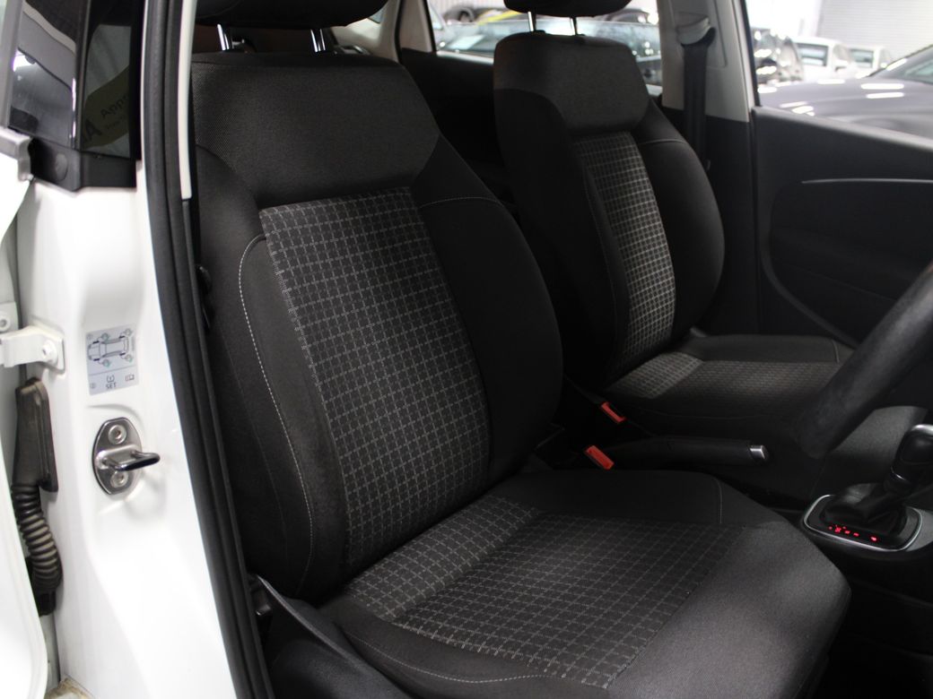 2015 Volkswagen Polo