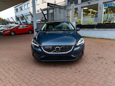 2016 Volvo V40