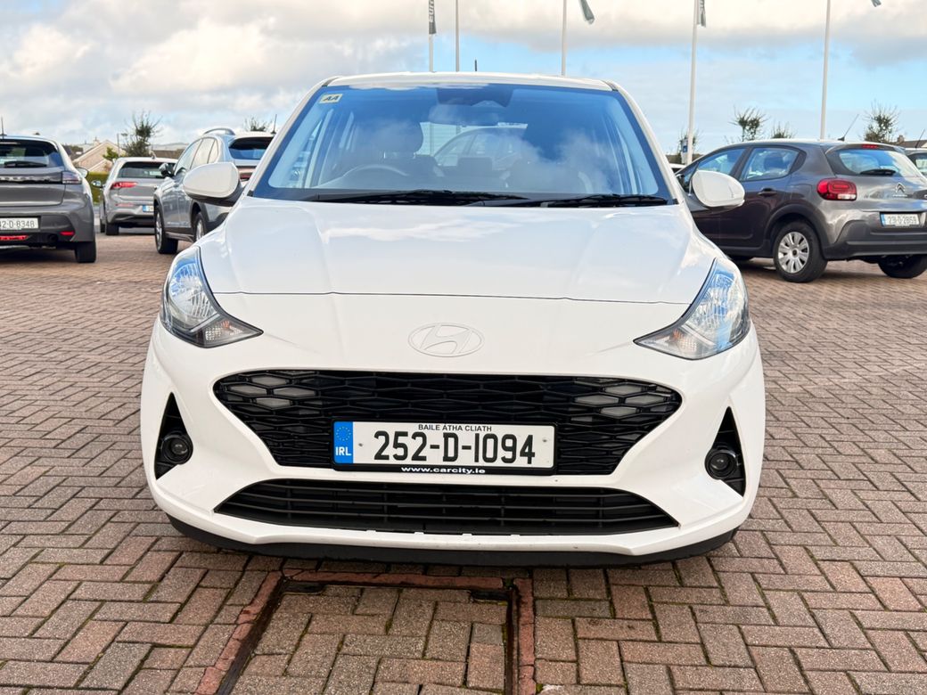 2025 Hyundai i10
