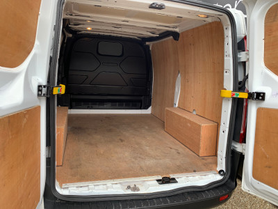 2023 Ford Transit Custom