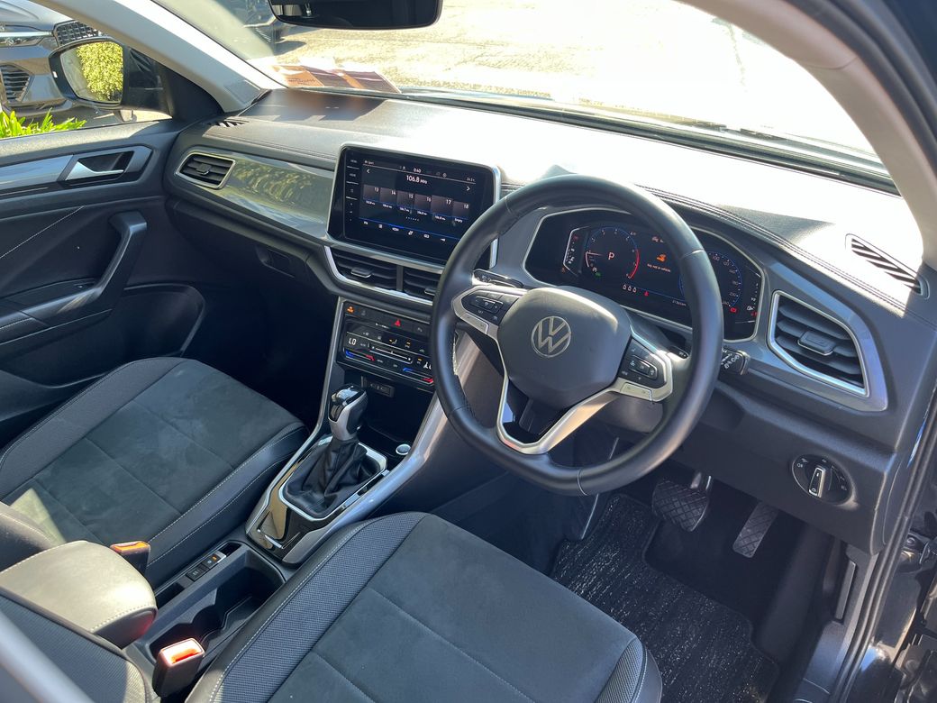 2023 Volkswagen T-Roc