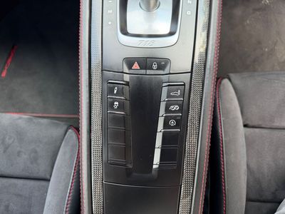2018 Porsche 718 Cayman