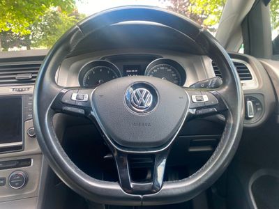 2016 Volkswagen Golf