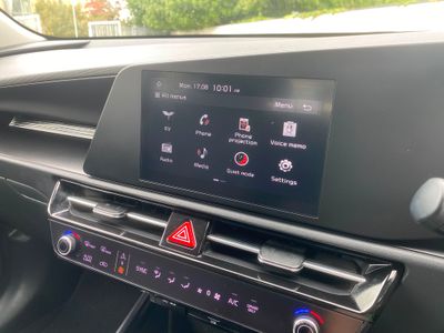 2023 Kia Niro