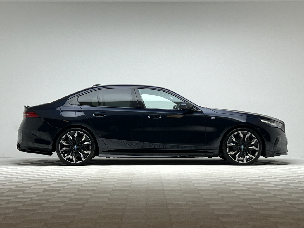 2024 BMW 5 Series