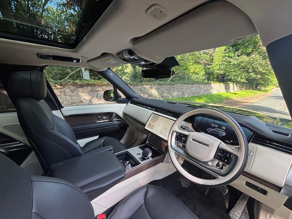 2025 Land Rover Range Rover