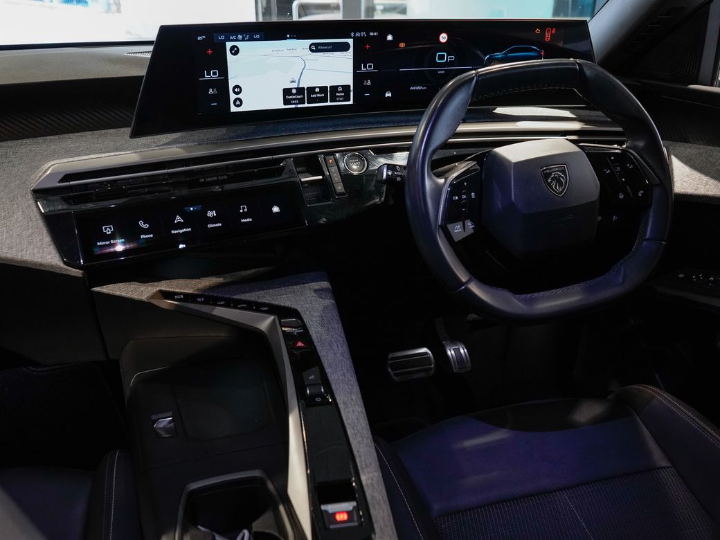 2025 Peugeot 3008