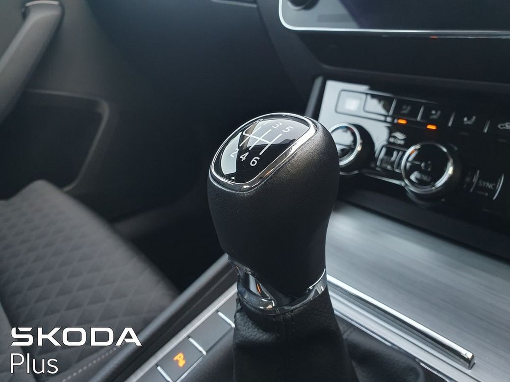 2023 Skoda Superb