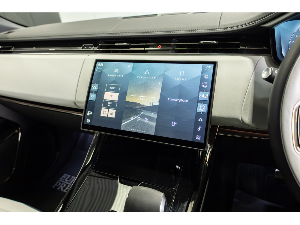 2025 Land Rover Range Rover Sport